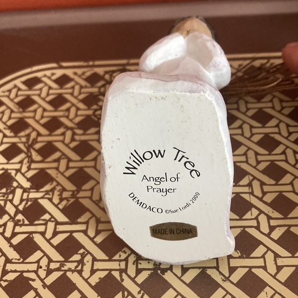 WILLOW TREE ANGEL OF PRAYER - Picture 5 of 5